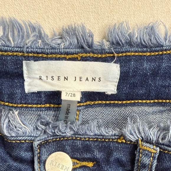 Distressed Blue Flare Jeans for Women - Picture 7 of 7